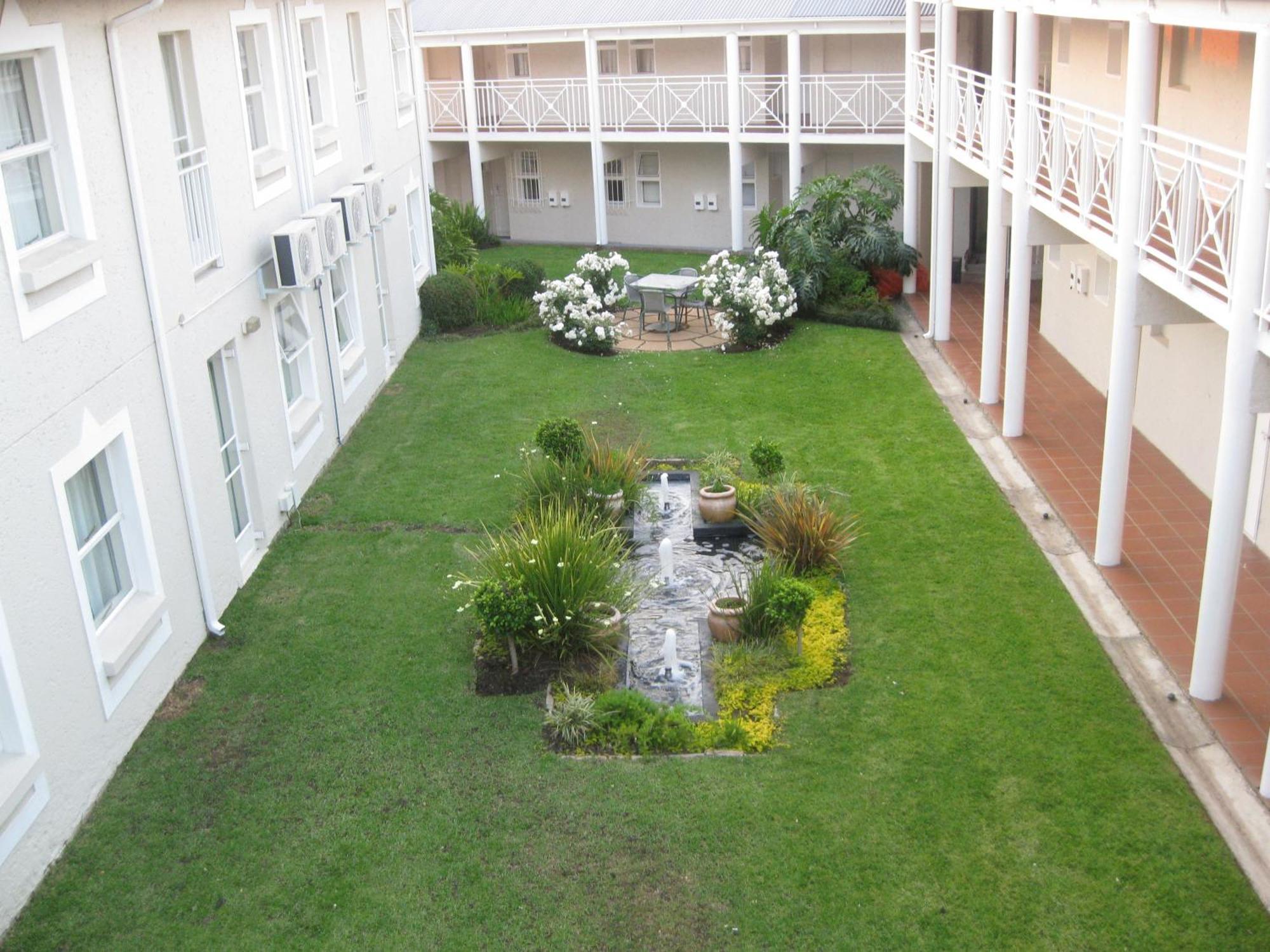 Vetho 2 Apartments Or Tambo Airport Kempton Park Dış mekan fotoğraf