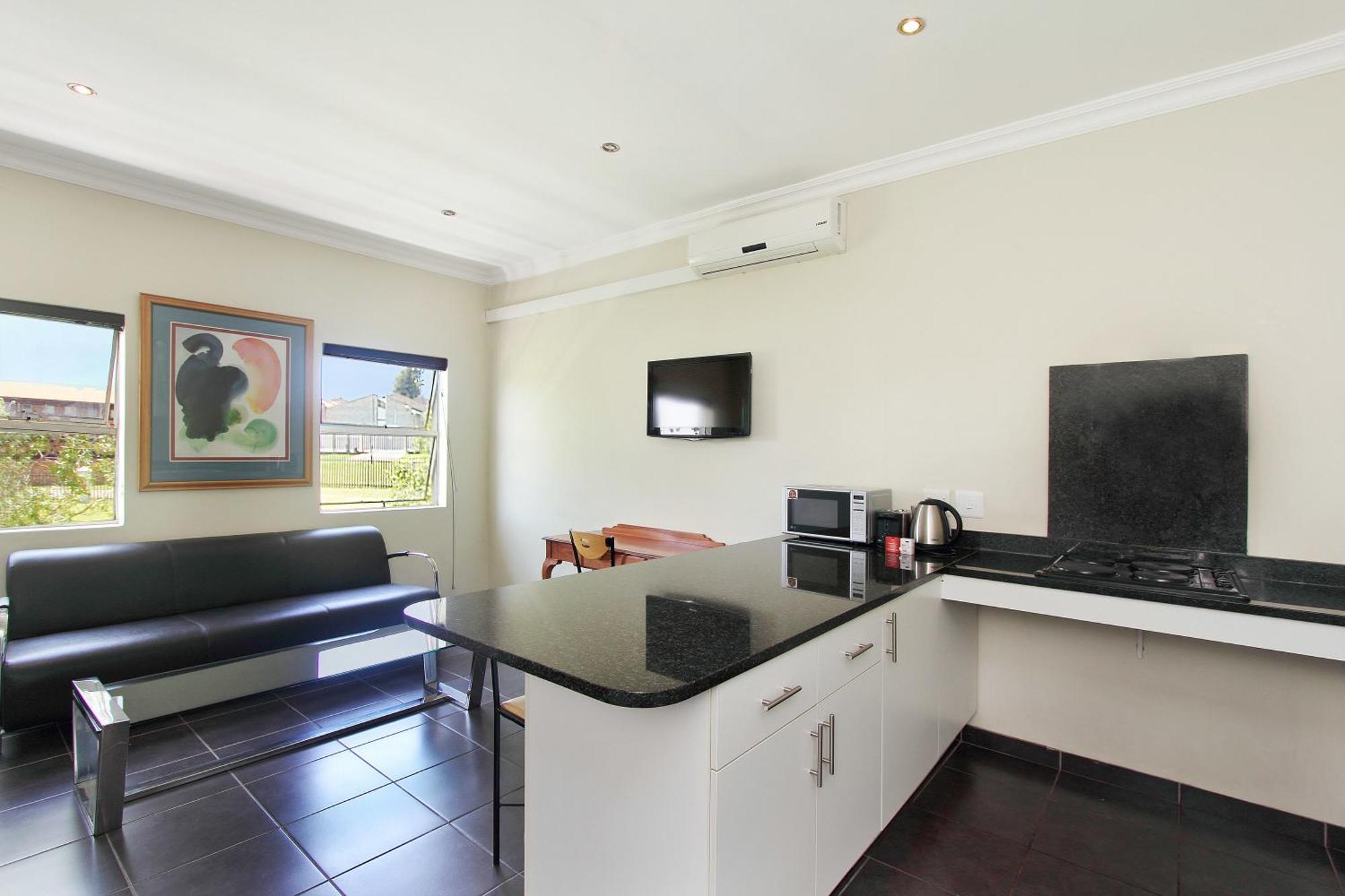 Vetho 2 Apartments Or Tambo Airport Kempton Park Oda fotoğraf