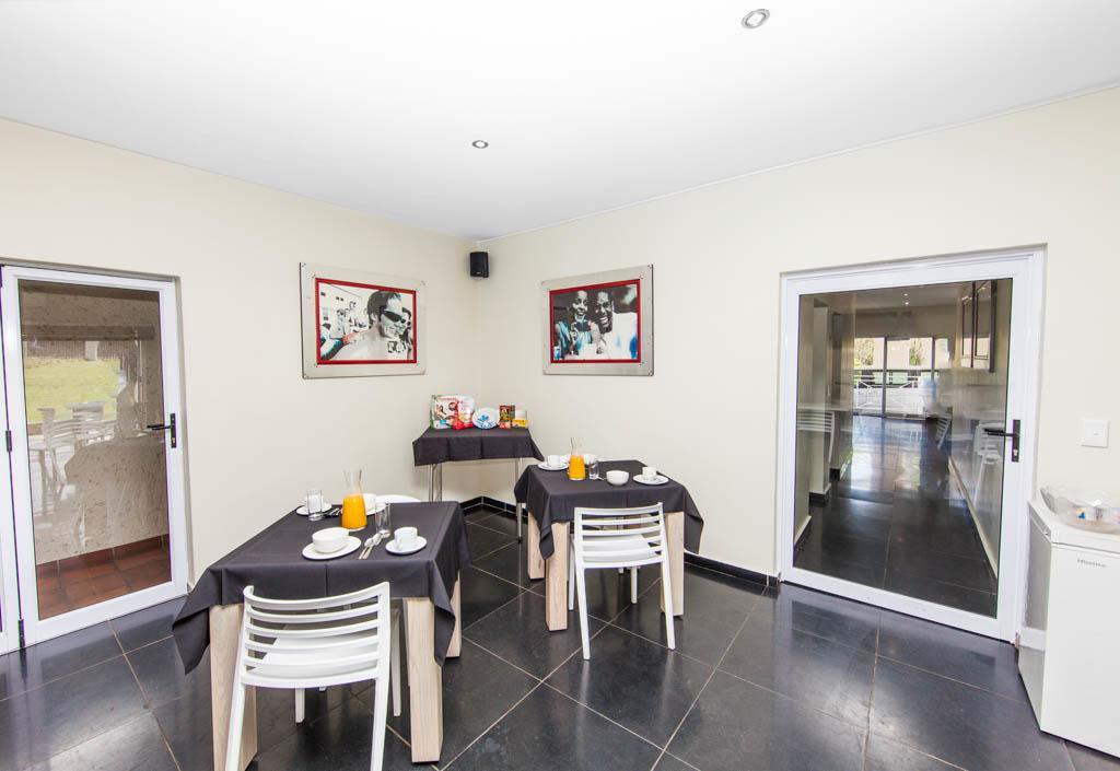 Vetho 2 Apartments Or Tambo Airport Kempton Park Dış mekan fotoğraf