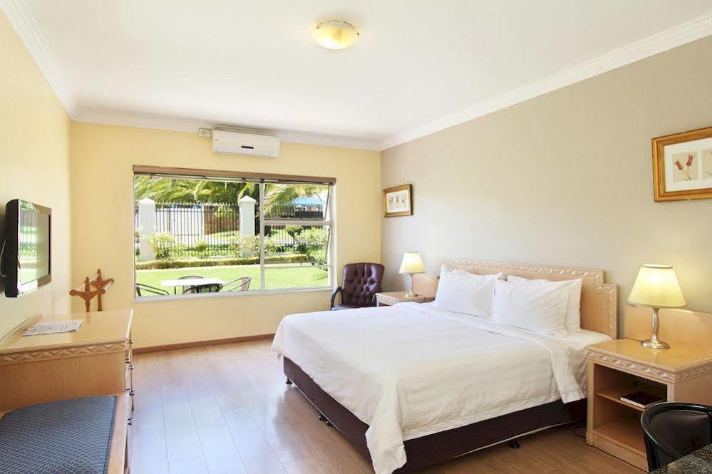 Vetho 2 Apartments Or Tambo Airport Kempton Park Dış mekan fotoğraf