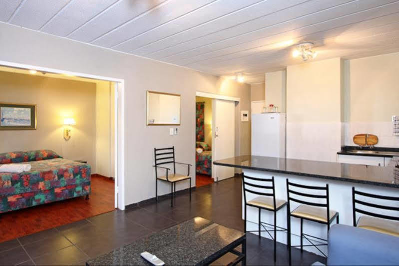 Vetho 2 Apartments Or Tambo Airport Kempton Park Dış mekan fotoğraf